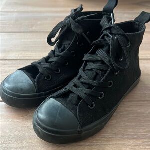 Black High-Top Canvas Sneakers with Rubber Toe Cap